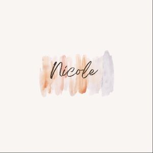 Meet your Posher, Nicole